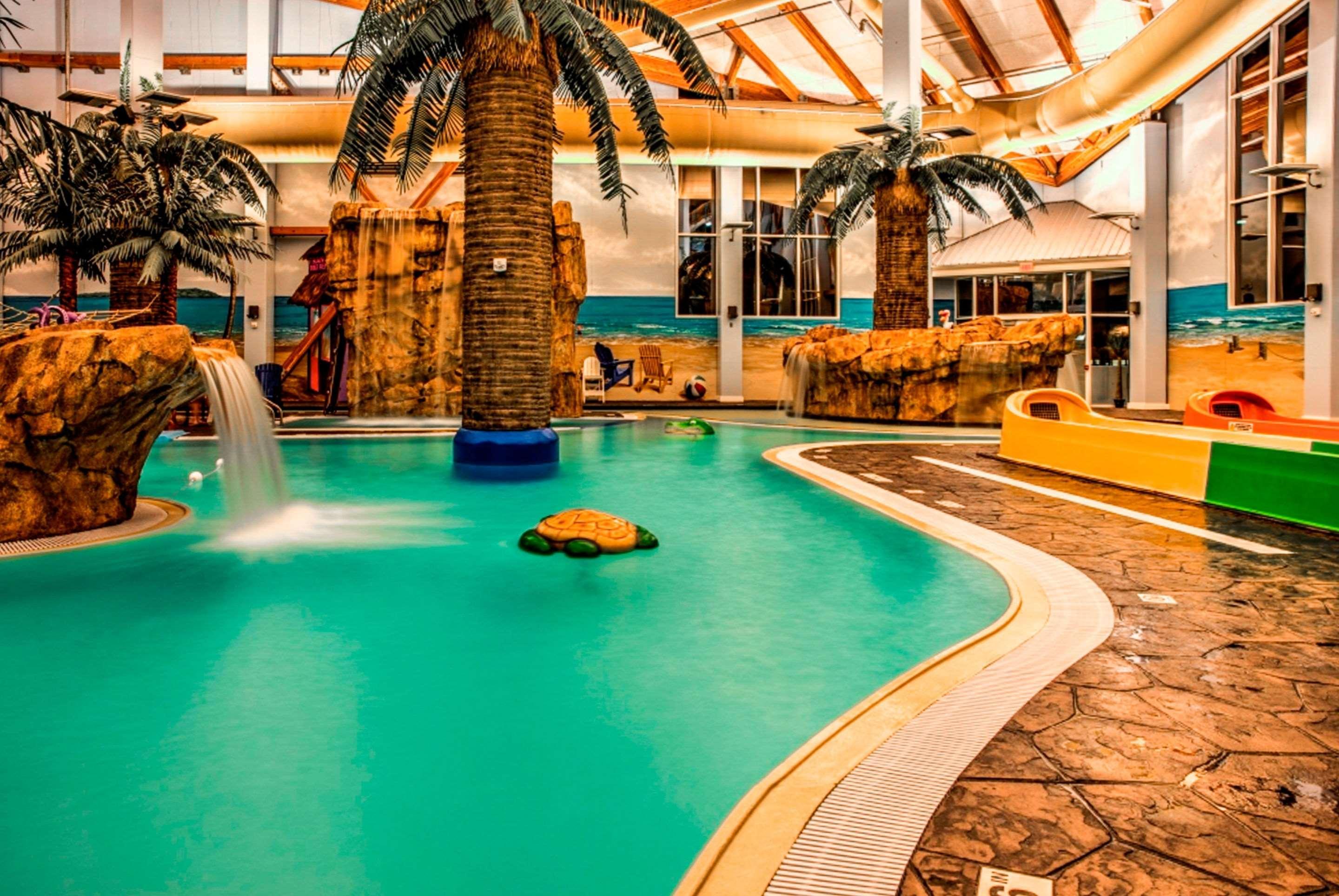 The Heritage Inn & Suites, Ascend Hotel Collection Гарден-Сити Экстерьер фото