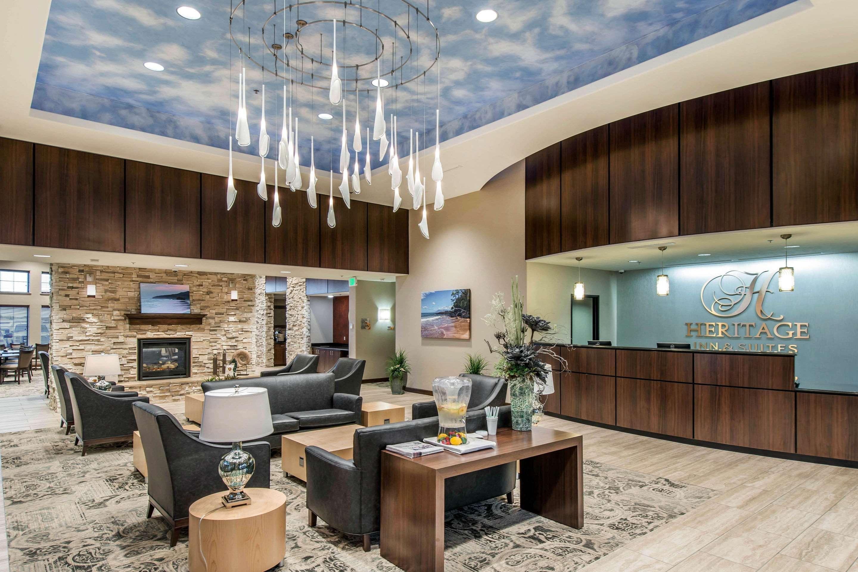The Heritage Inn & Suites, Ascend Hotel Collection Гарден-Сити Экстерьер фото